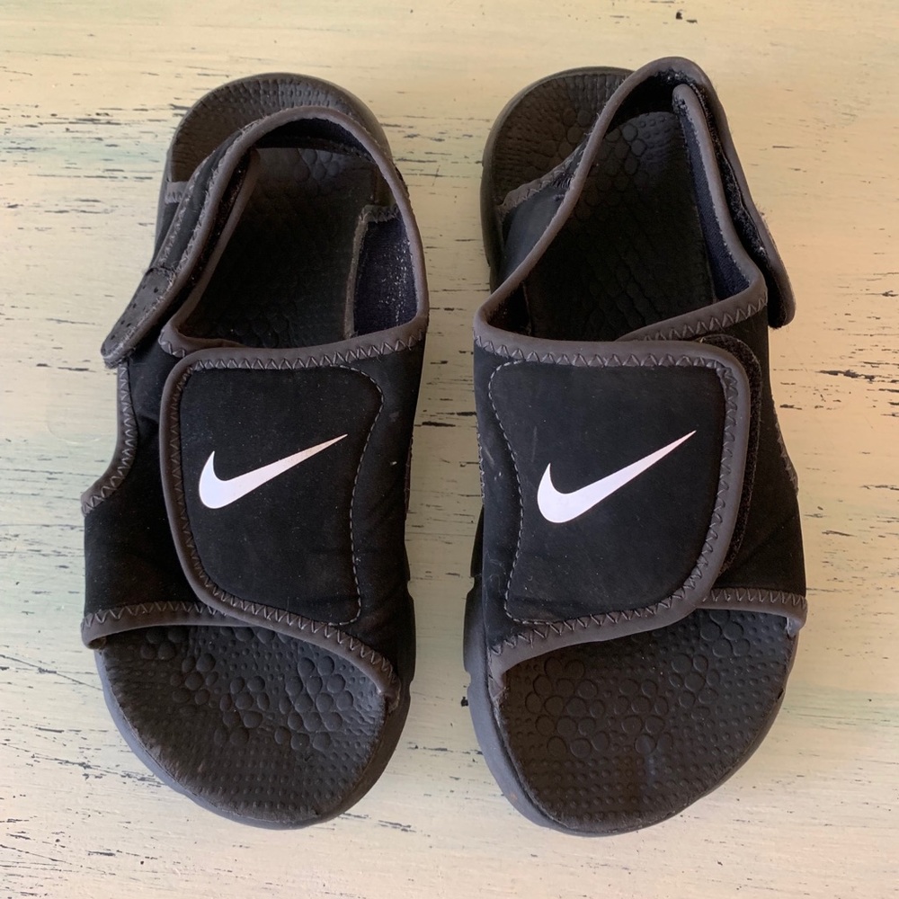 Boys’ Nike Sunray Adjustable Slides